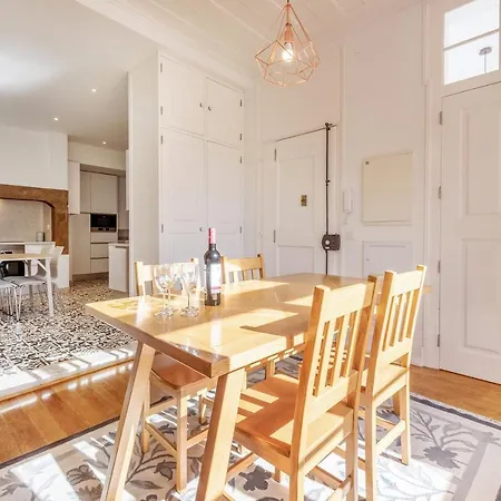Sunny Downtown Apartment By Guestready * Lisbon